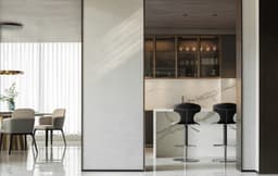 Spacious 988 sqm Modern Home in Dubai thumbnail 8